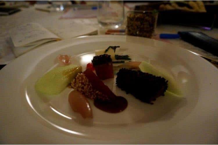 Rafael Rodriguez  sANCHEZ - Gocce di Pisco - TONNO AL CARPIONE niKKEY